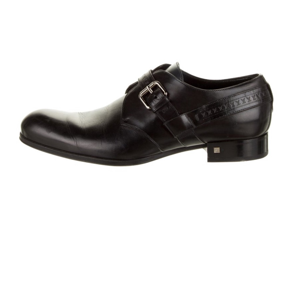Louis Vuitton Black Oxfords Elegant Leather Design